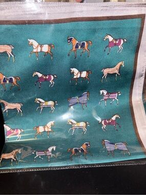 Emerald Green Horse Print Silk Scarf for Home Parties
